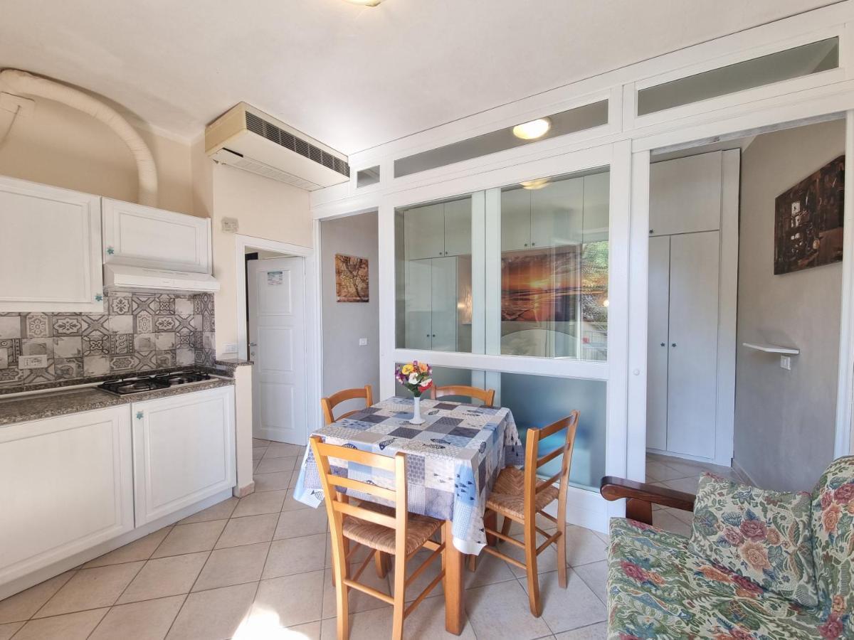 Vacanzamaredue 2 Residence Marina di Campo Kültér fotó