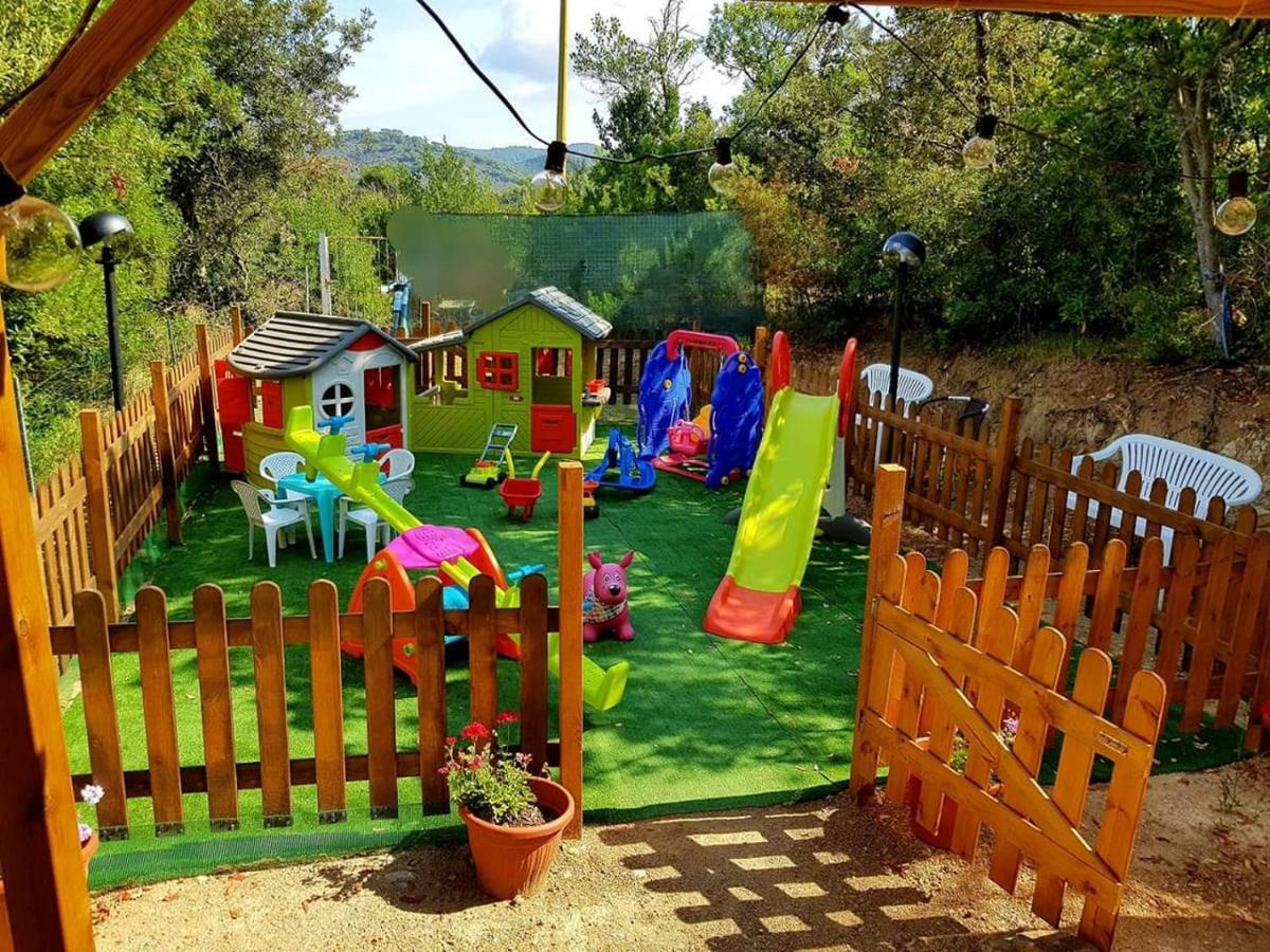 Vacanzamaredue 2 Residence Marina di Campo Kültér fotó