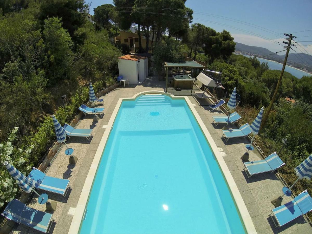 Vacanzamaredue 2 Residence Marina di Campo Kültér fotó